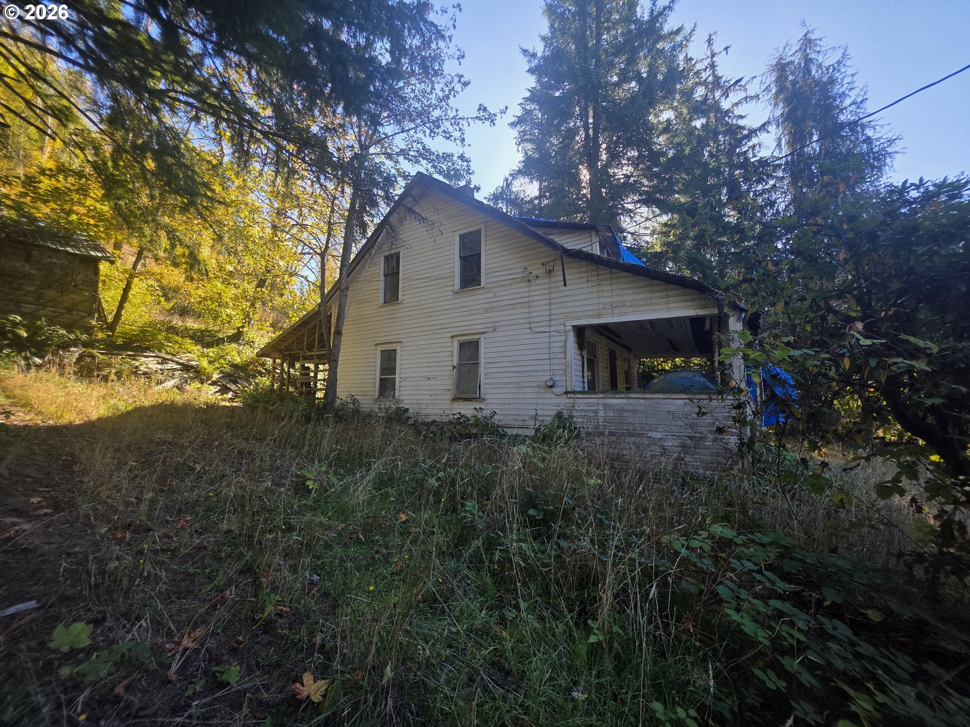 4240 SW FERN HILL RD