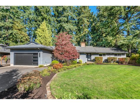 8425 SW HOMEWOOD ST Portland OR 97225