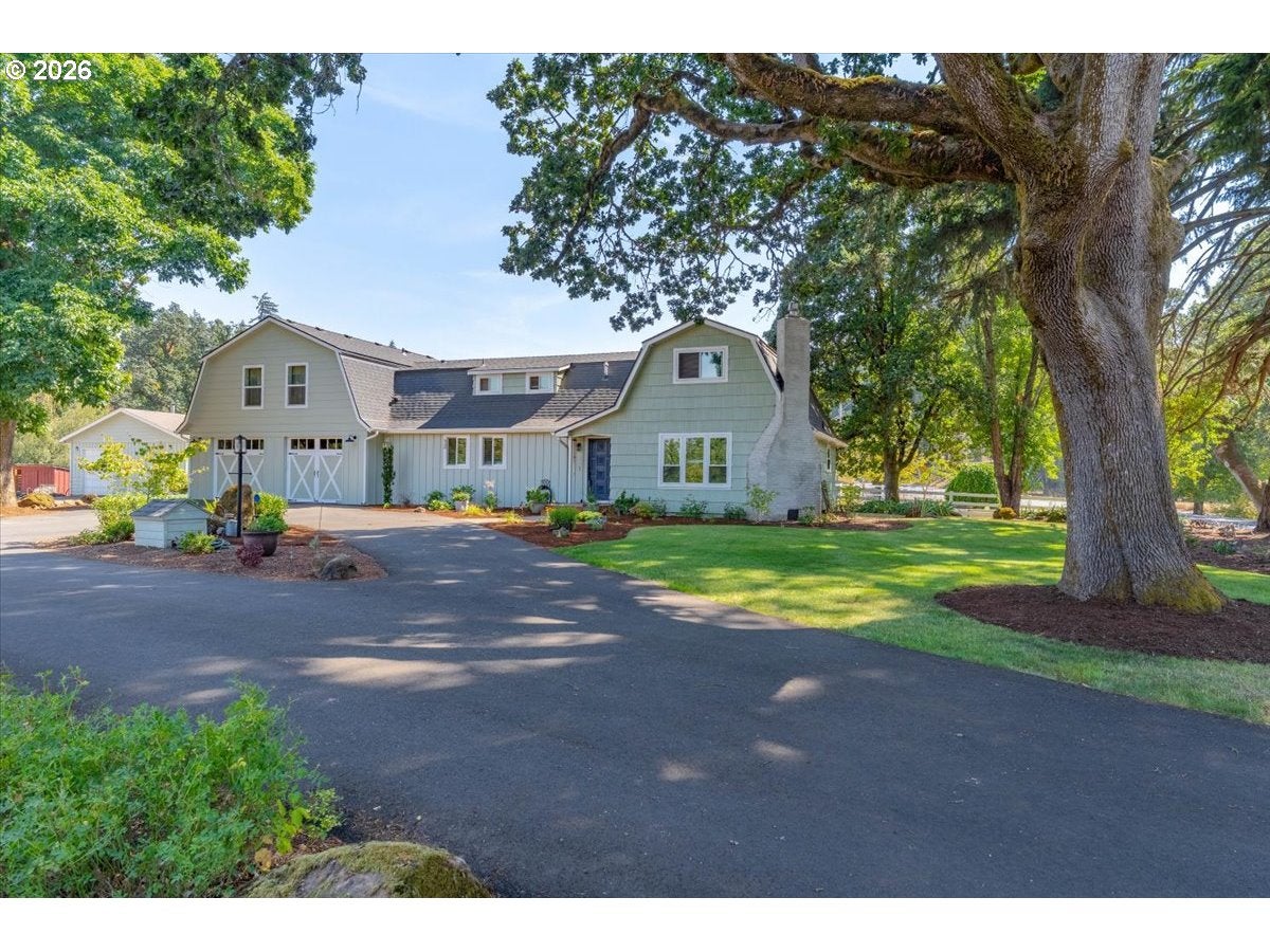 230 SE HOWELL PRAIRIE RD