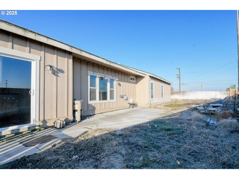 A home in Hermiston