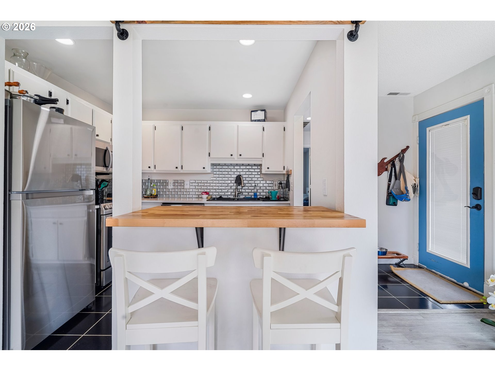 468 N HAYDEN ISLAND DR 107