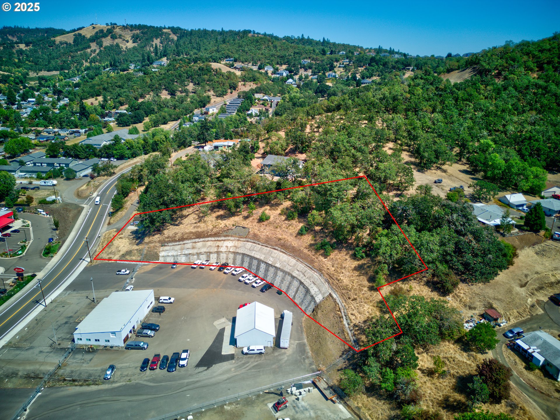 797 NE GARDEN VALLEY BLVD