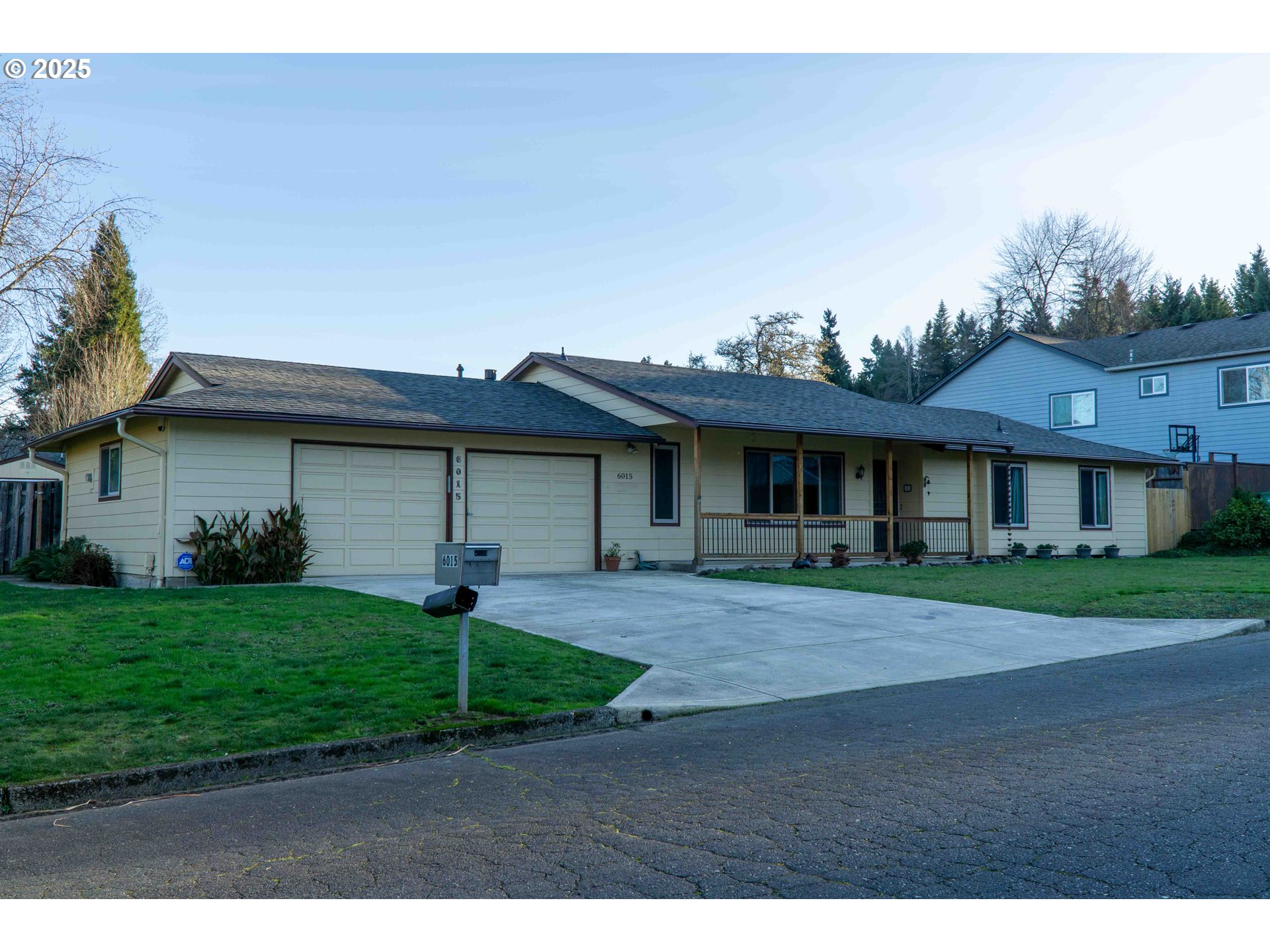 6015 SE ALDER HILL LOOP