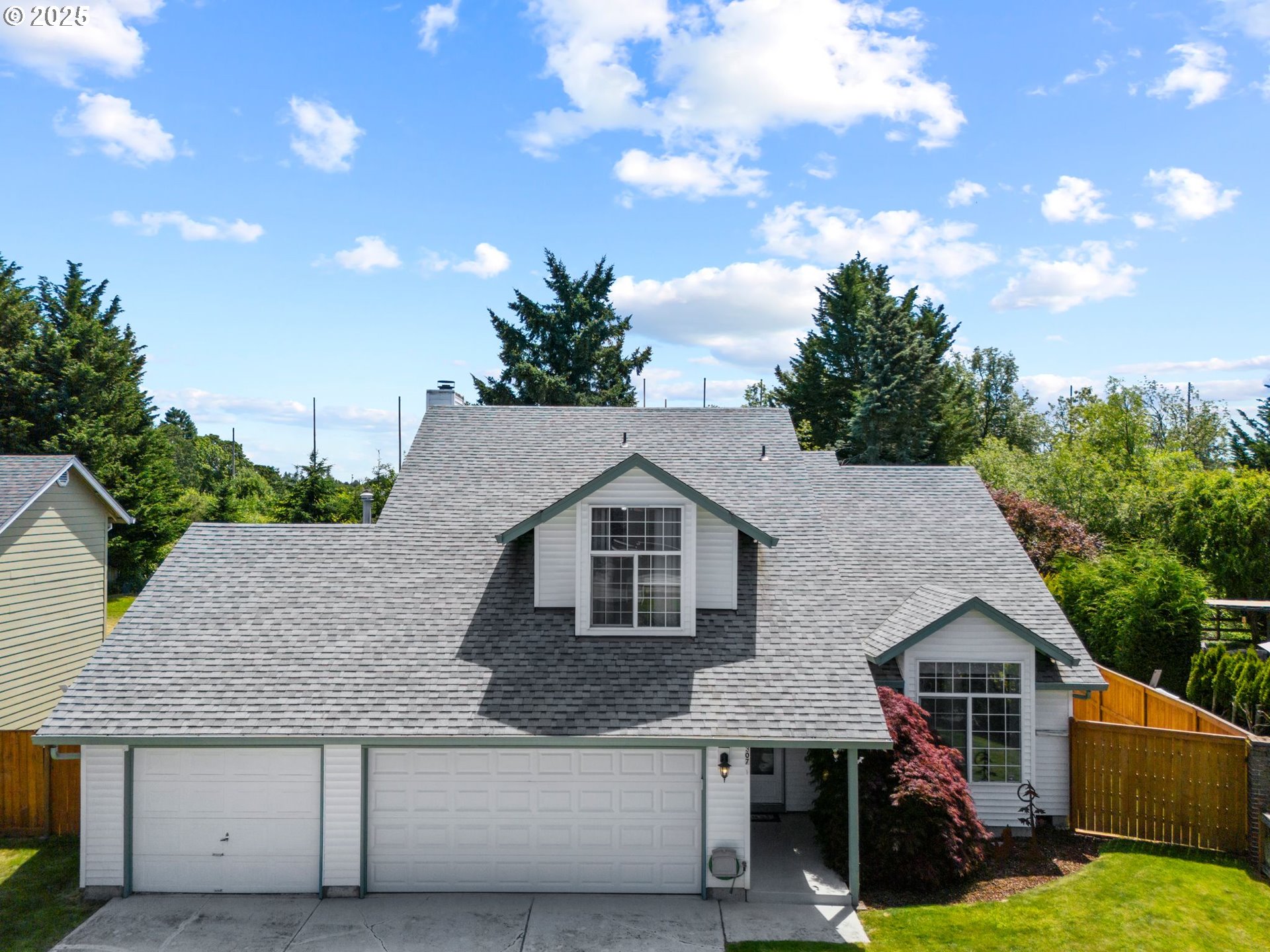 307 NE 144TH ST