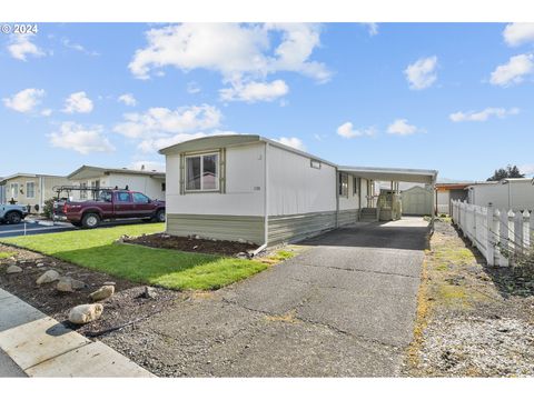 A home in Clackamas