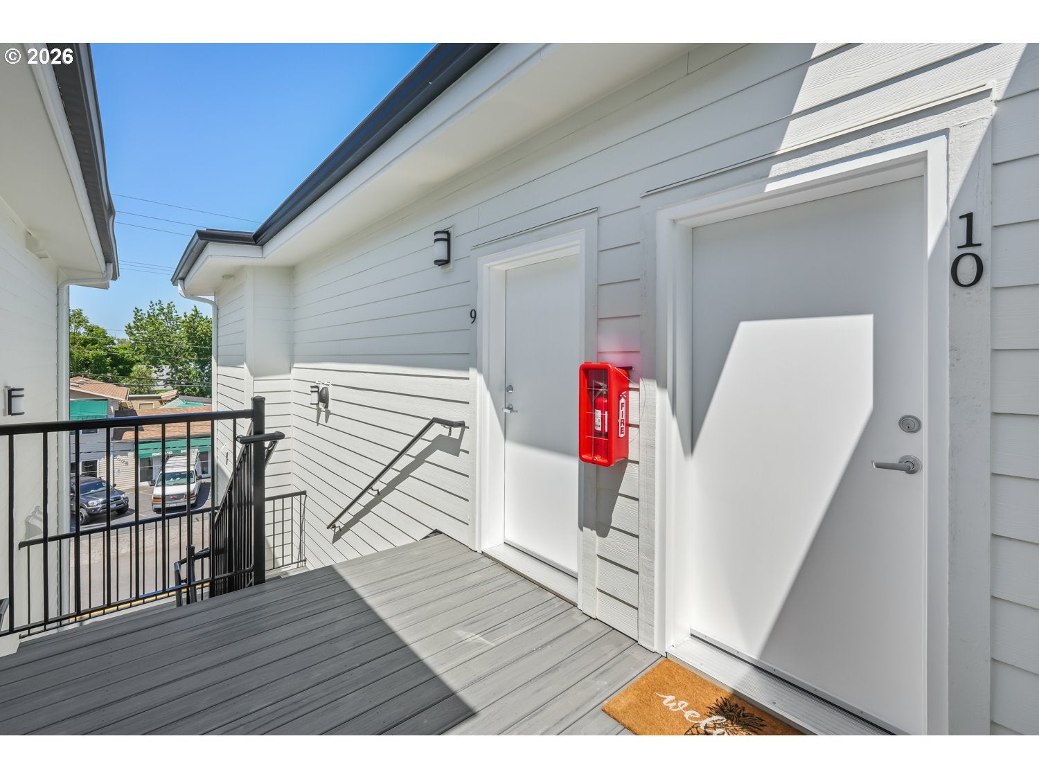 5042 NE FREMONT ST