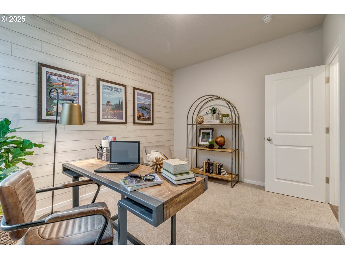 340 Greencrest ST NE