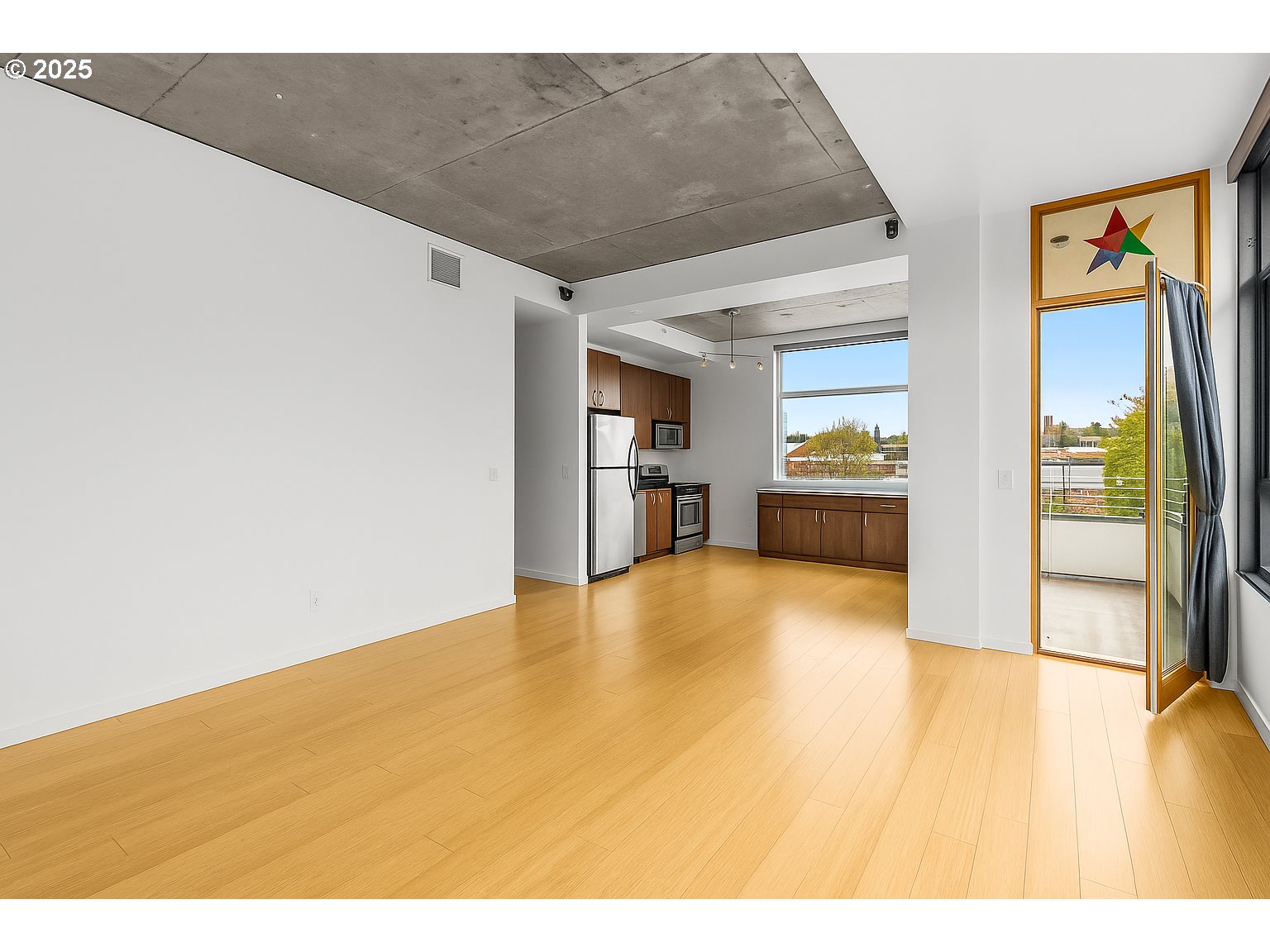 1234 SW 18TH AVE 305