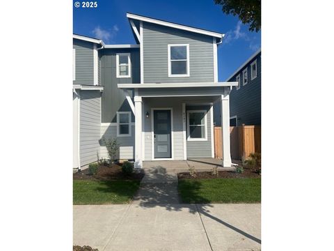8383 SE Blanton Hillsboro OR 97123