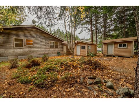 A home in Coos Bay