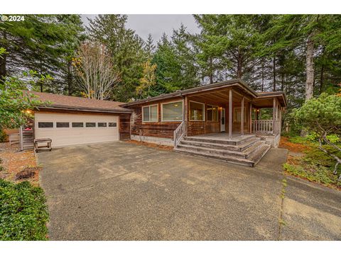 A home in Coos Bay