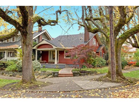3259 NE Hoyt ST Portland OR 97232