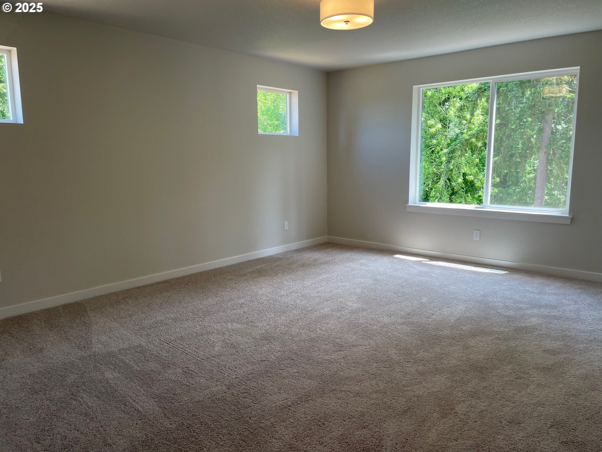 Sherwood, Oregon 97140, United States, 3 Bedrooms Bedrooms, ,3 BathroomsBathrooms,Residential,Active,91053