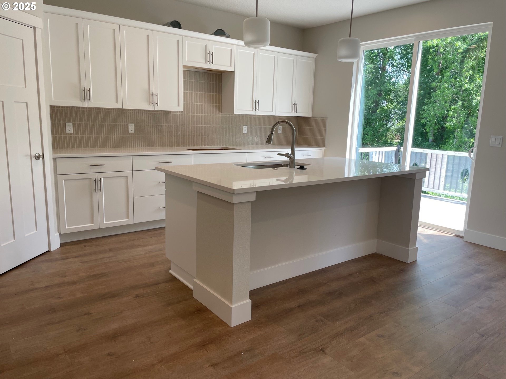 Sherwood, Oregon 97140, United States, 3 Bedrooms Bedrooms, ,3 BathroomsBathrooms,Residential,Active,91053