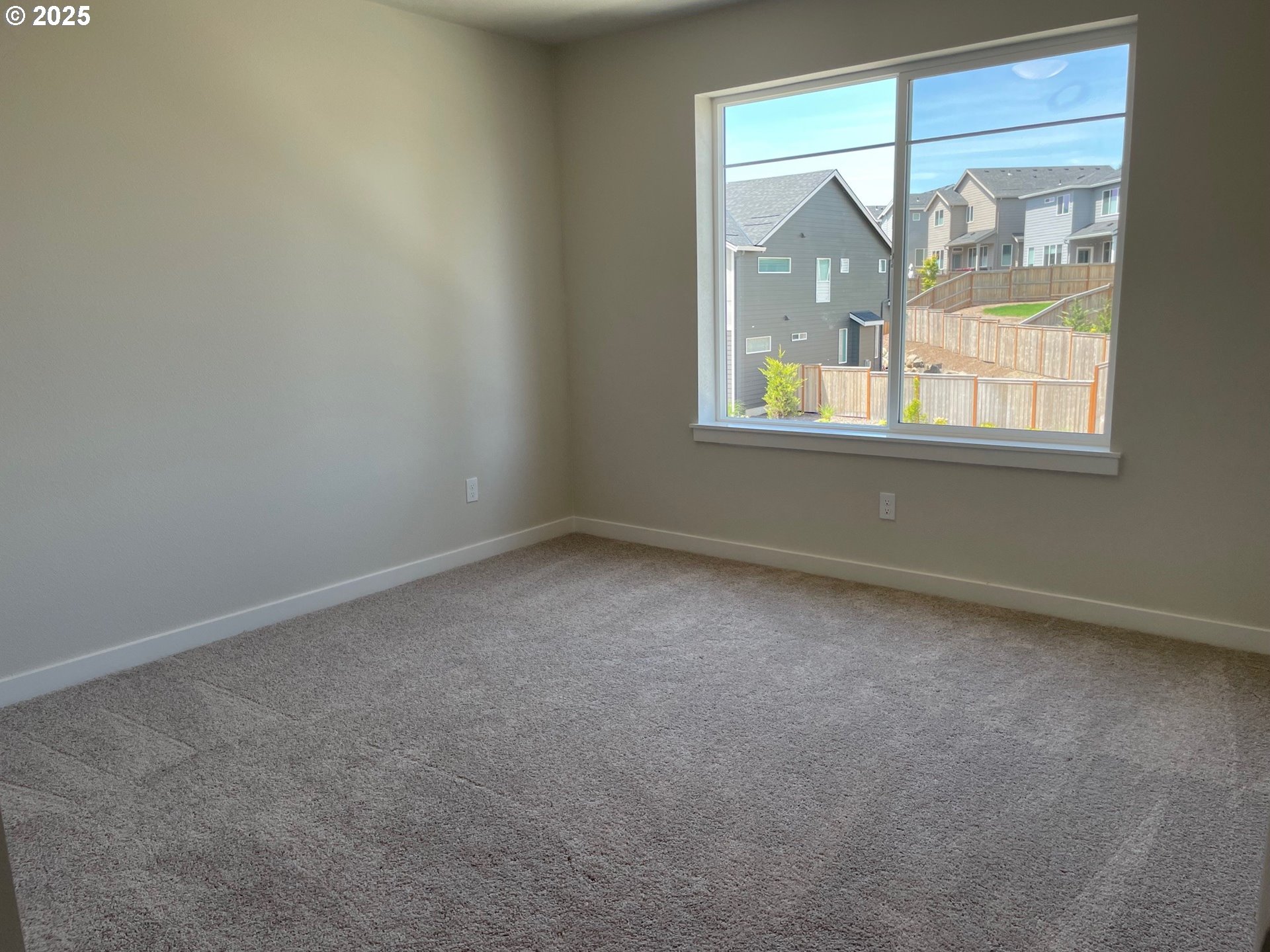 Sherwood, Oregon 97140, United States, 3 Bedrooms Bedrooms, ,3 BathroomsBathrooms,Residential,Active,91053