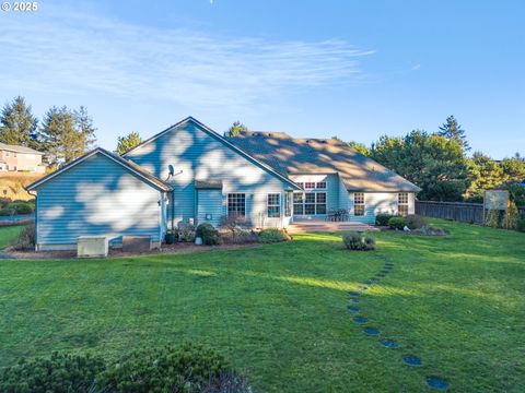 A home in Gearhart