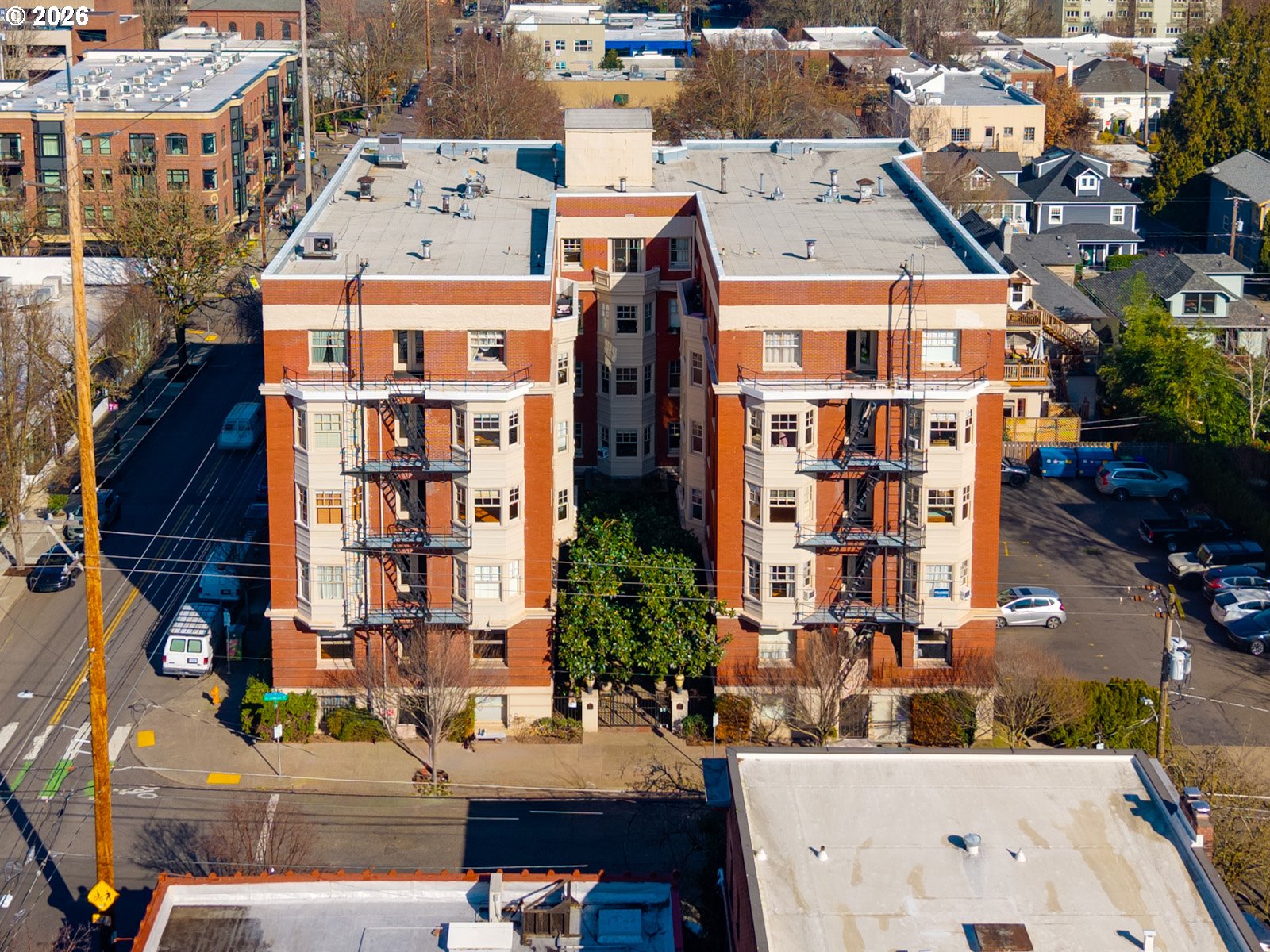 2083 NW JOHNSON ST 54