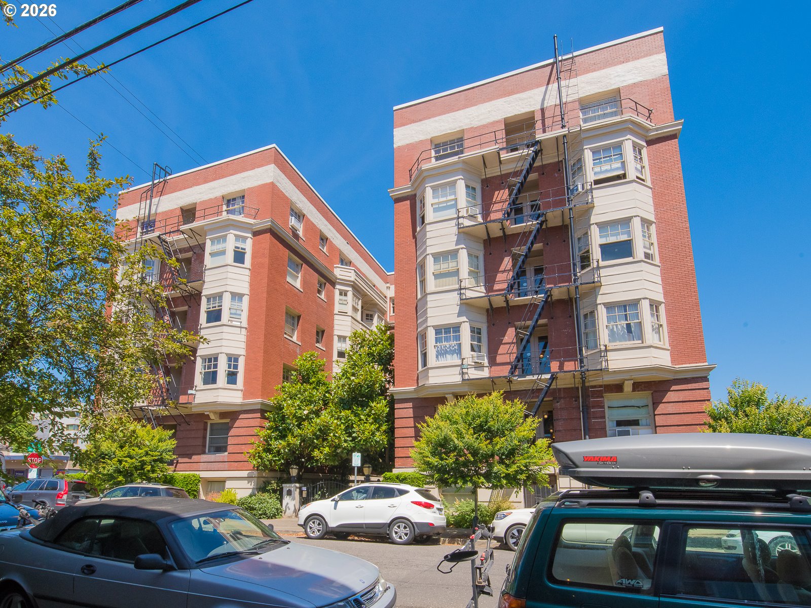 2083 NW JOHNSON ST 54