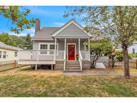Photo of 2219 SW 6th Ave, Camas, WA 98607 (MLS # 766063365)