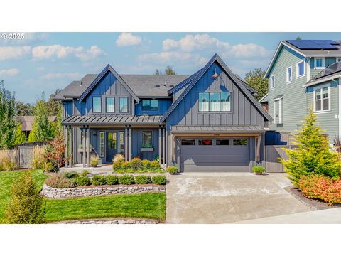 2104 DEERHILL LN West Linn OR 97068