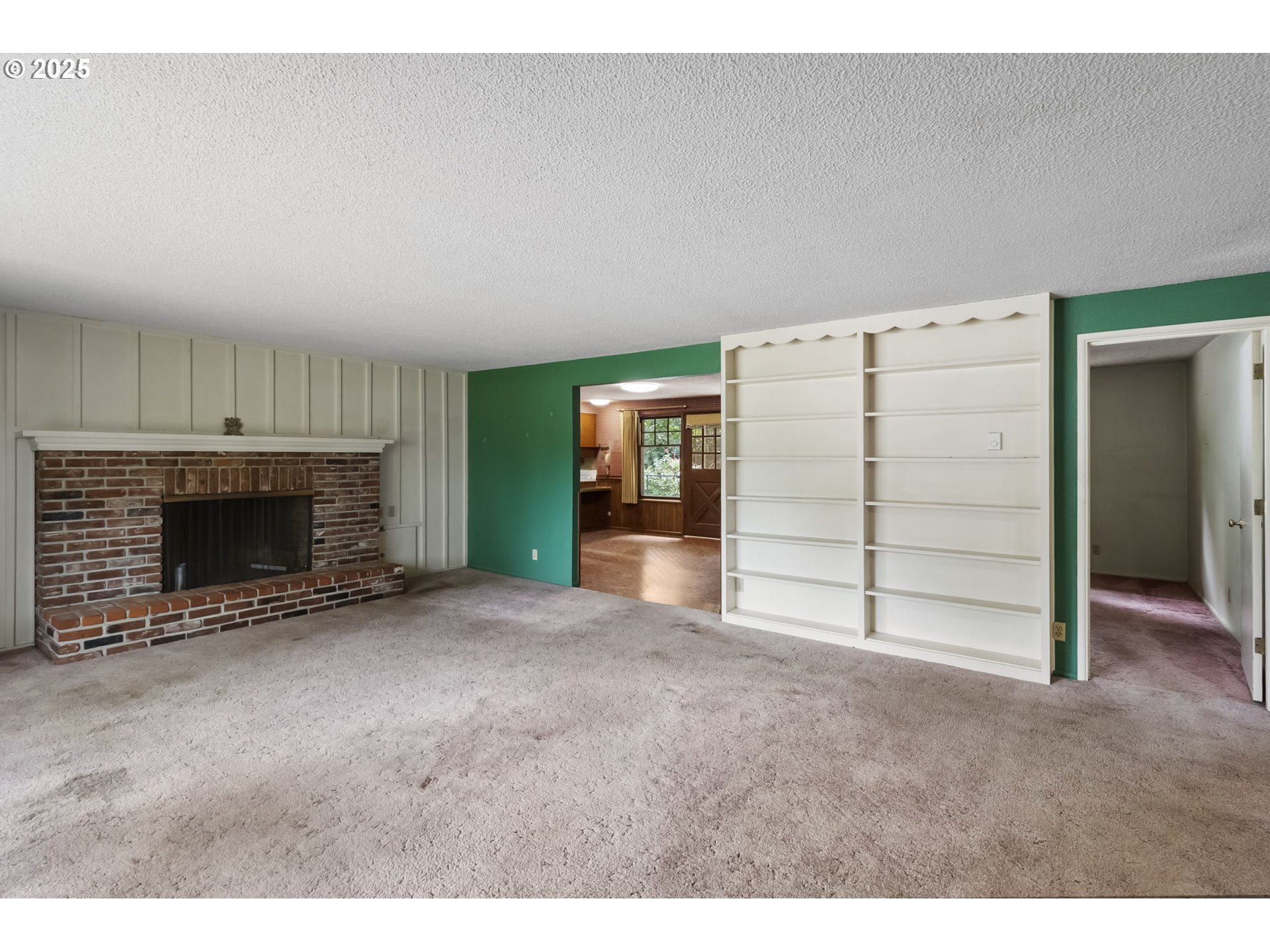 3284 CROCKER RD