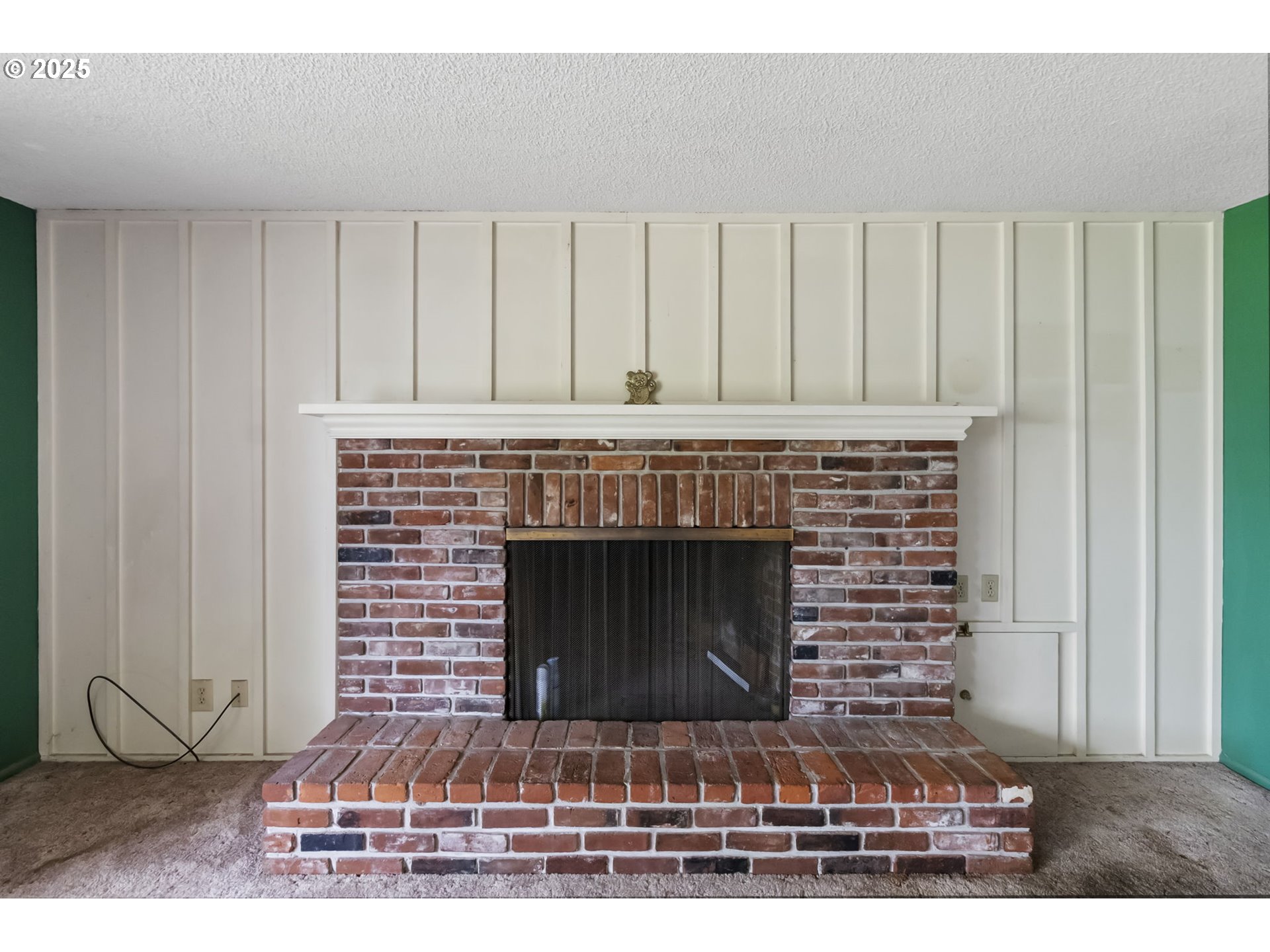 3284 CROCKER RD