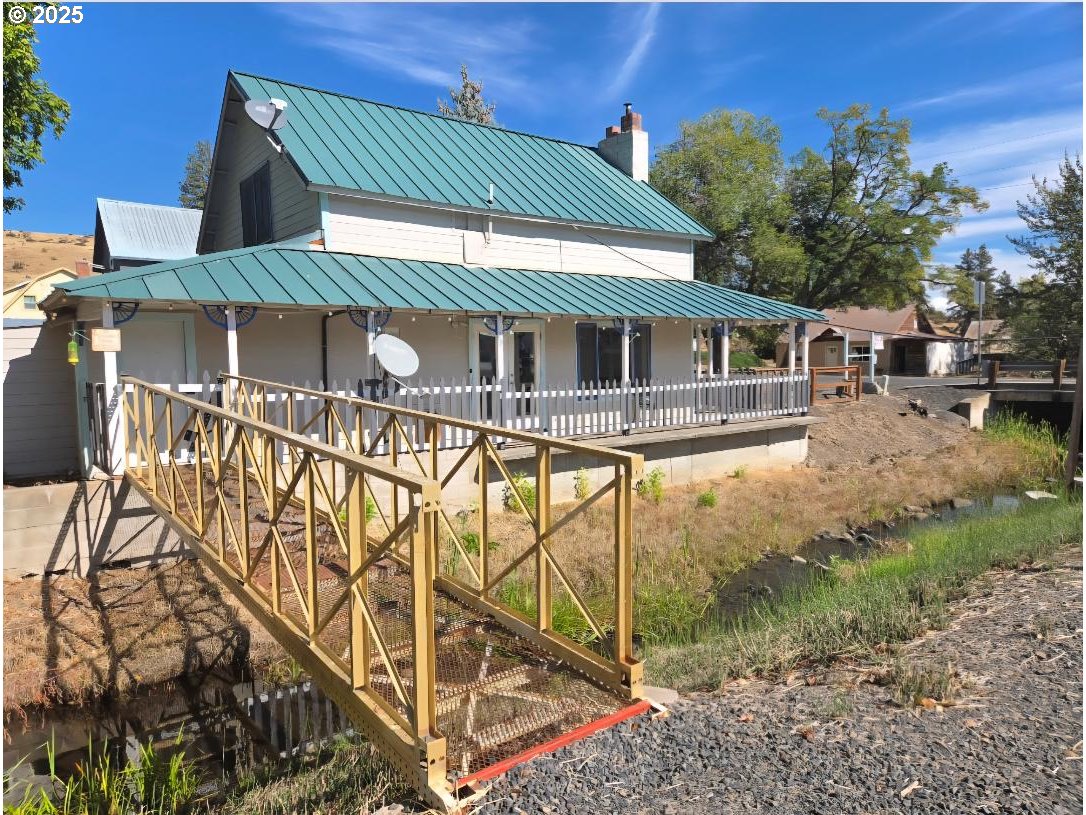 57036 WAMIC MARKET RD