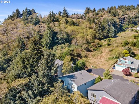 A home in Depoe Bay