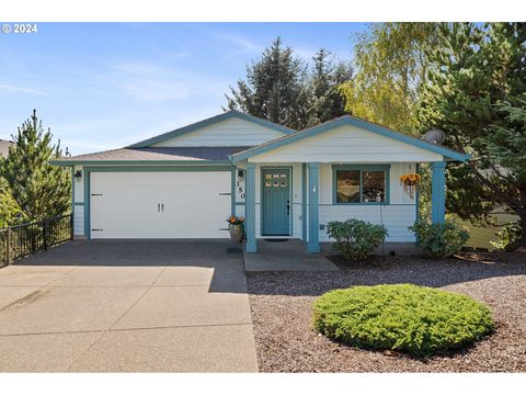 A home in Depoe Bay