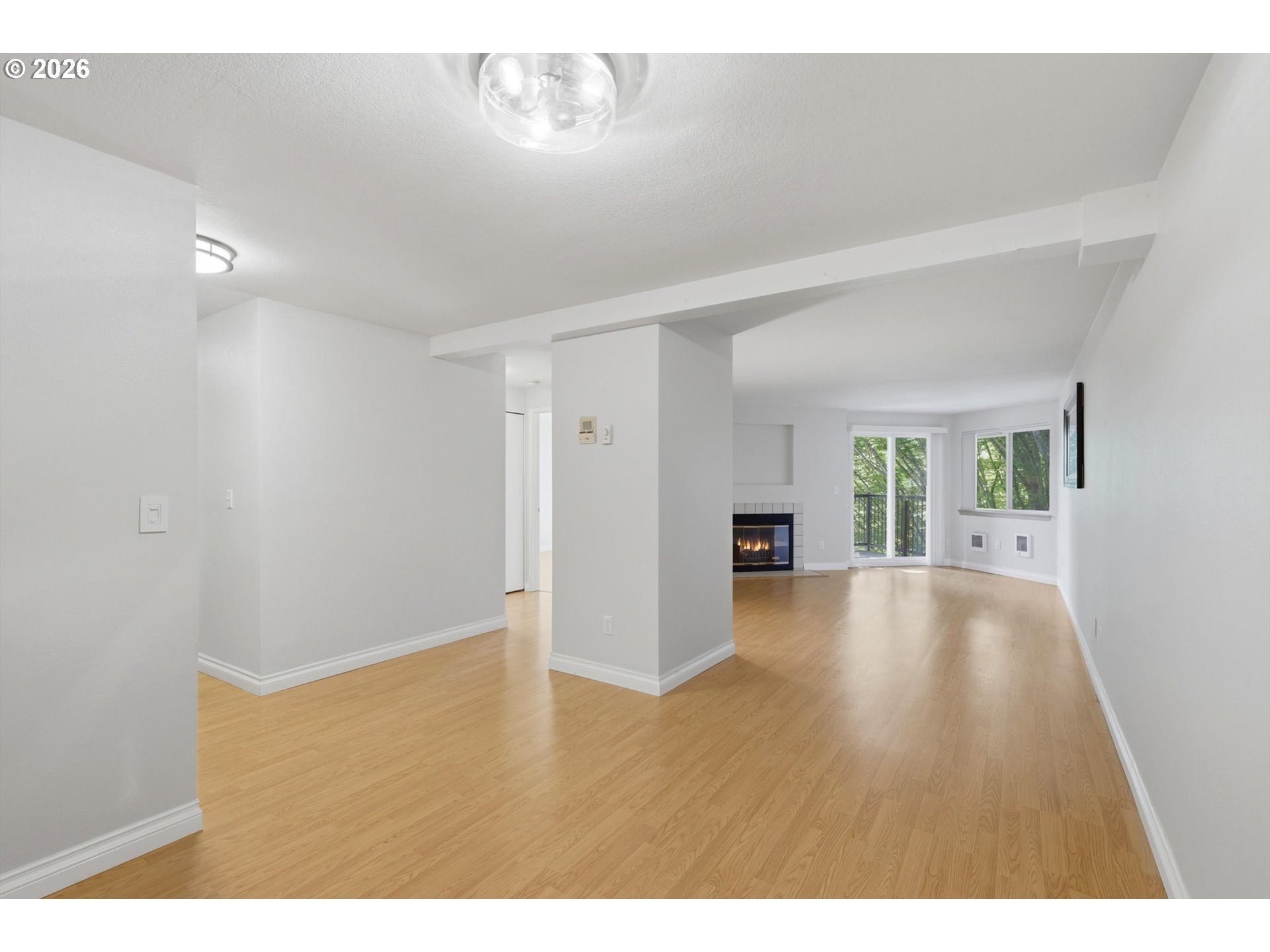8720 SW TUALATIN RD 303