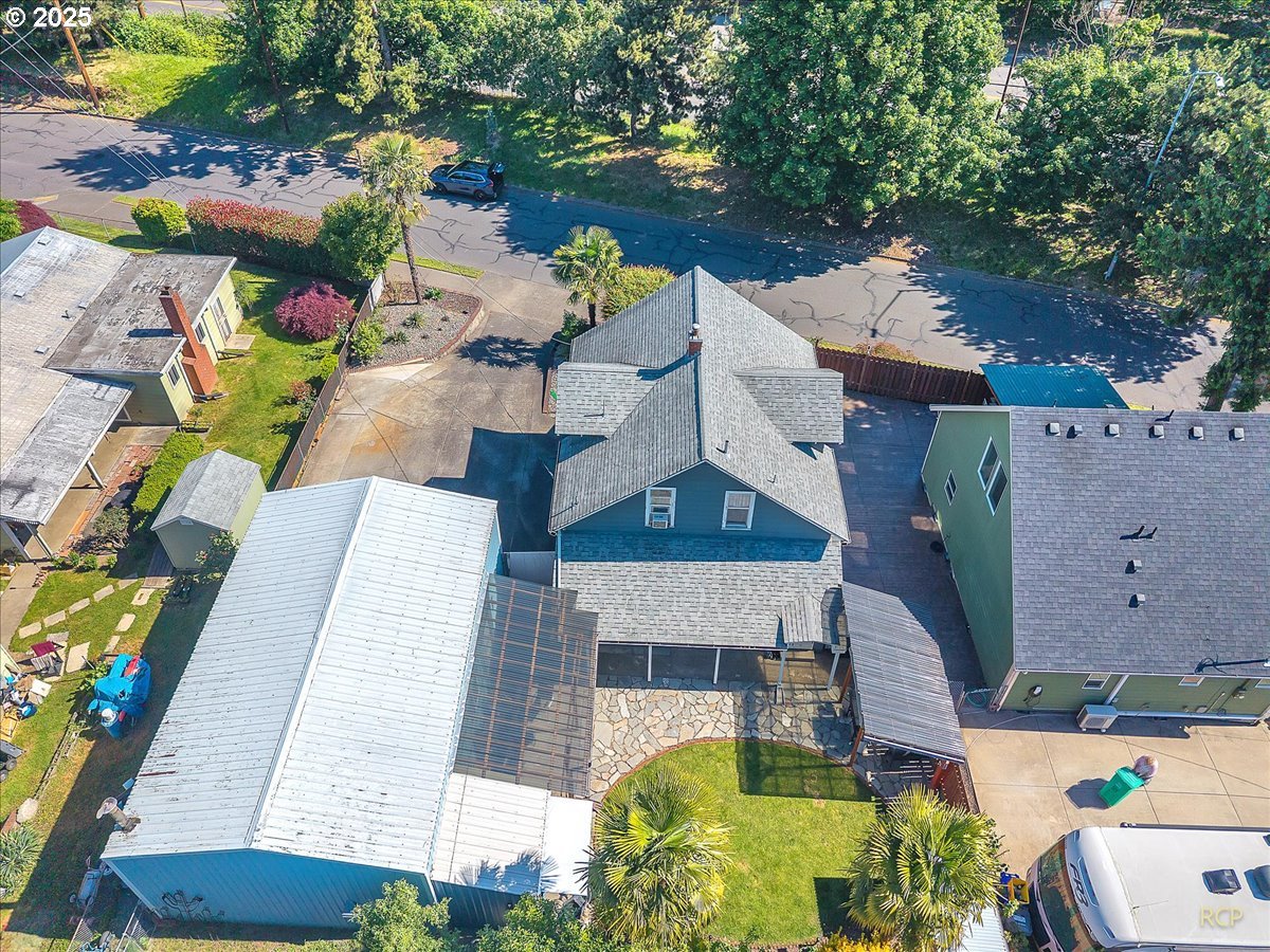 8014 N JOHNSWOOD DR