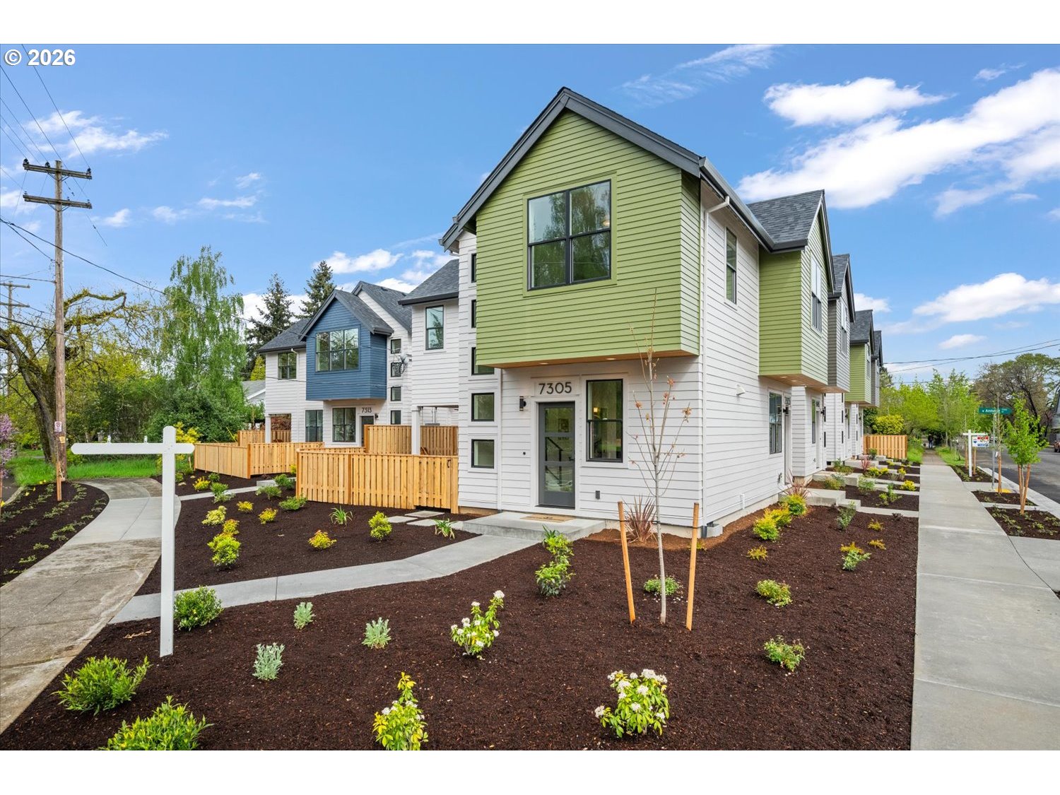 7305 N Willamette BLVD