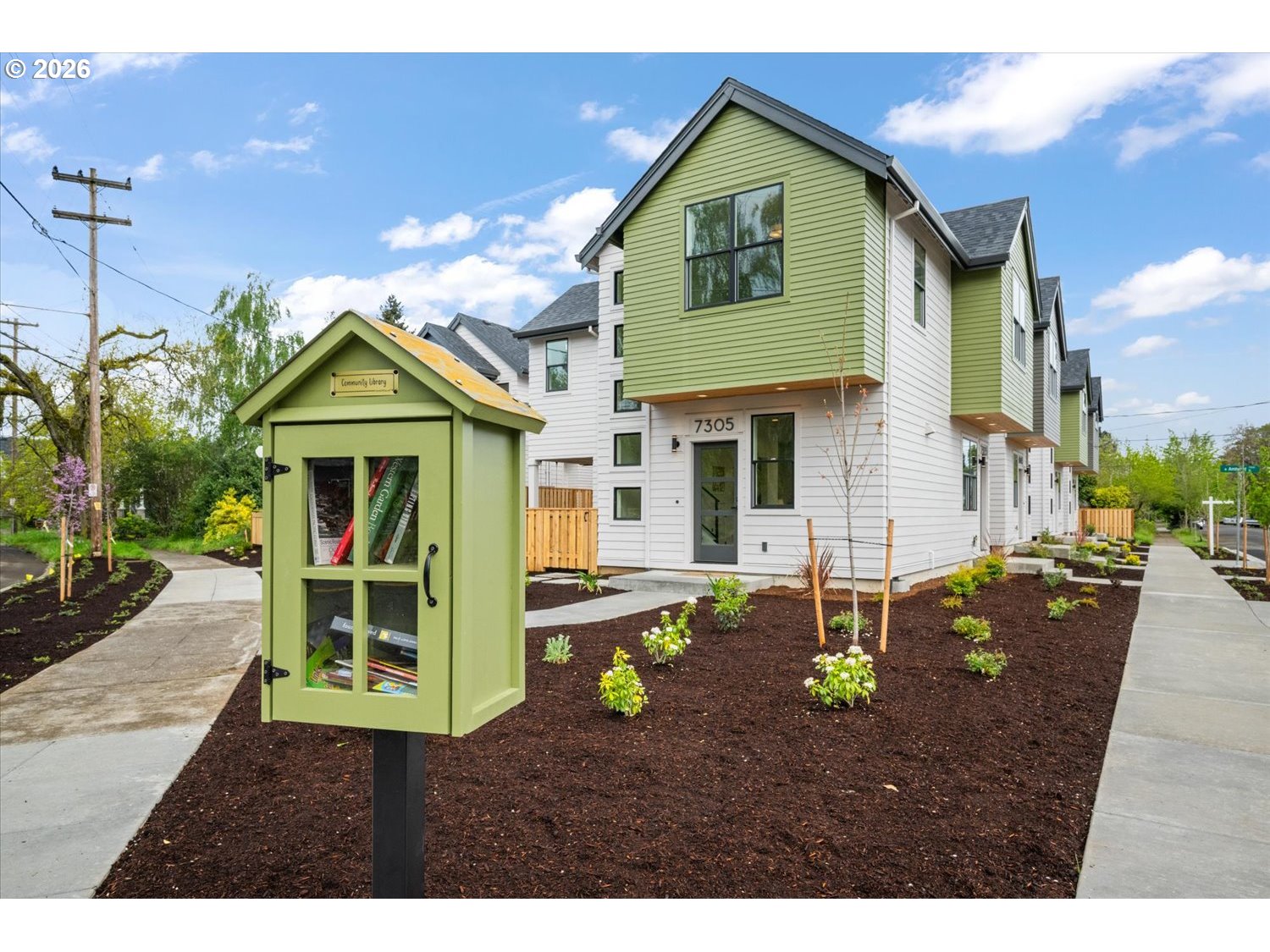 7305 N Willamette BLVD