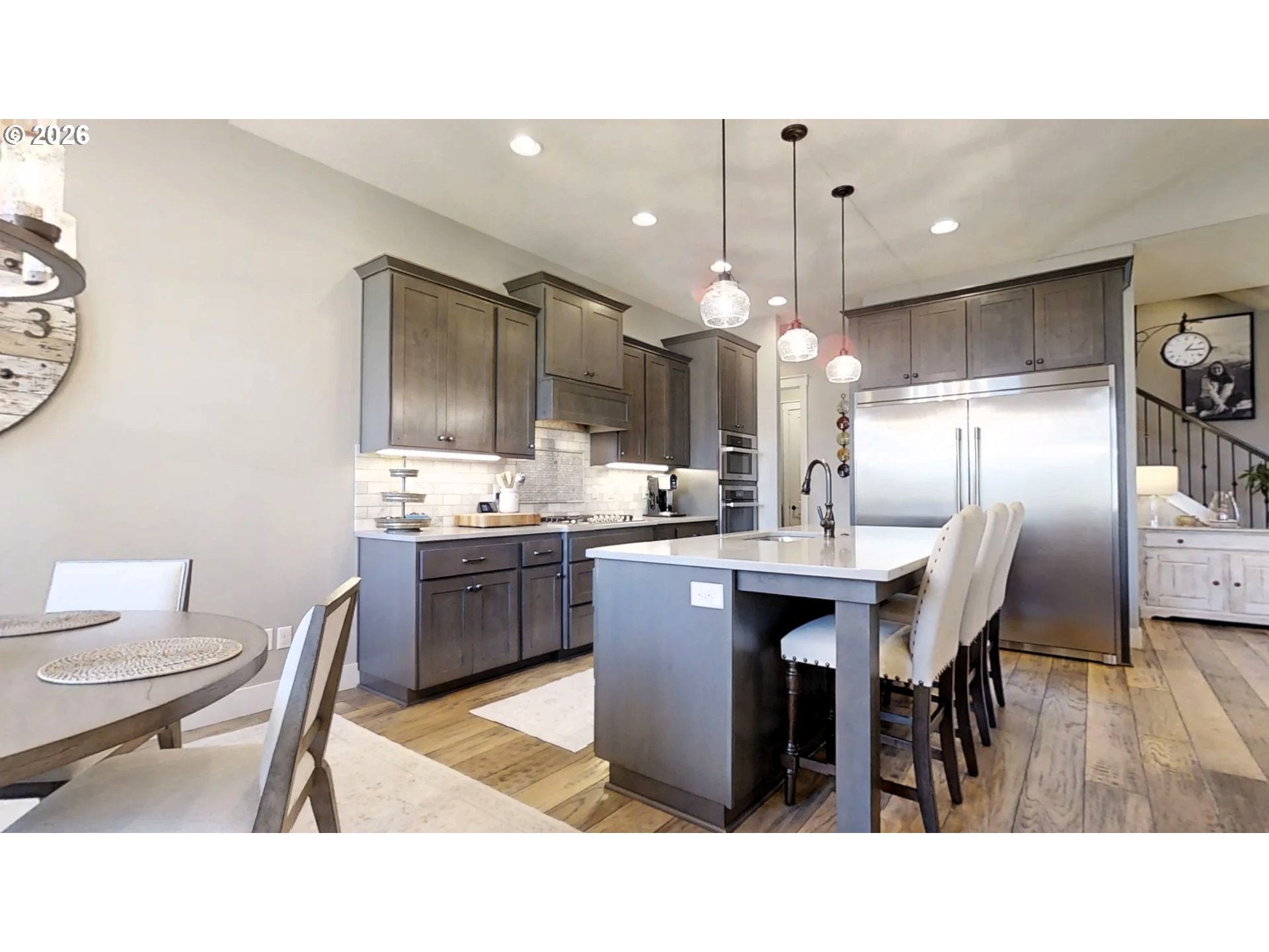 1517 W ASPEN PL