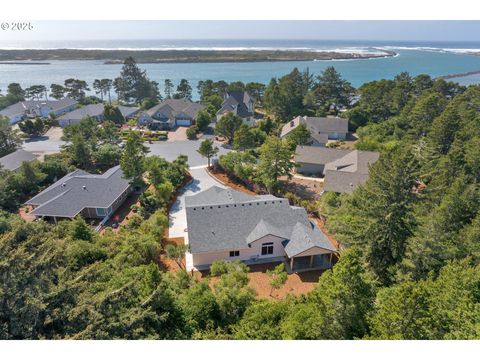 133 Shoreline DR Florence OR 97439