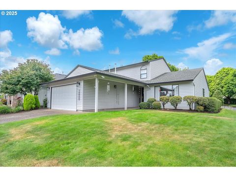 15645 NE RUSSELL PL Portland OR 97230