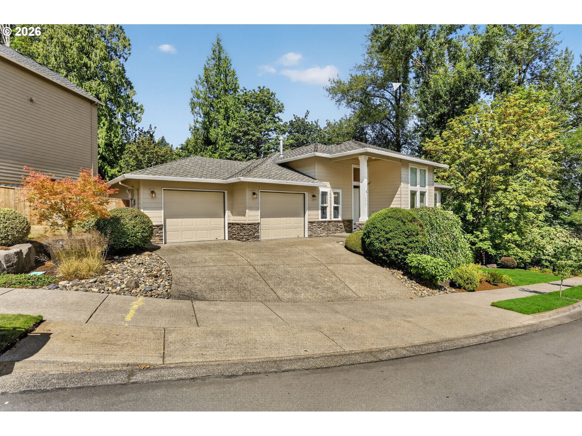 2427 SE ELLIOTT DR