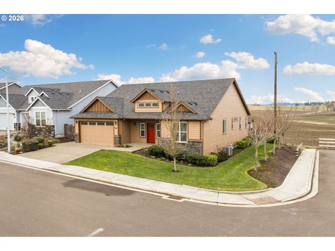 787 E ROOSEVELT ST Carlton OR 97111