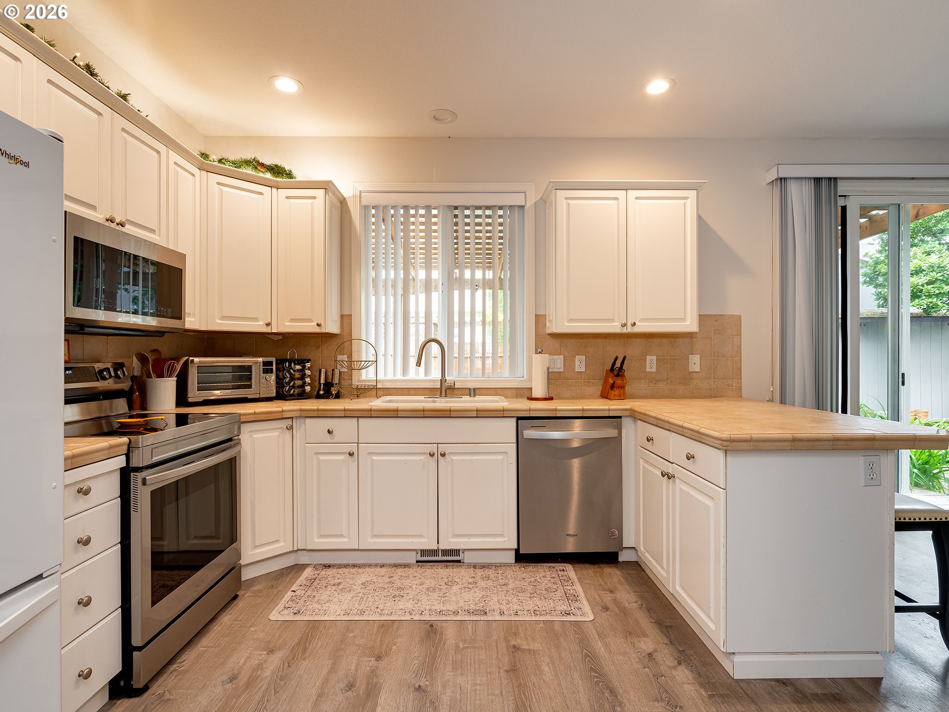 5615 NE 50TH PL
