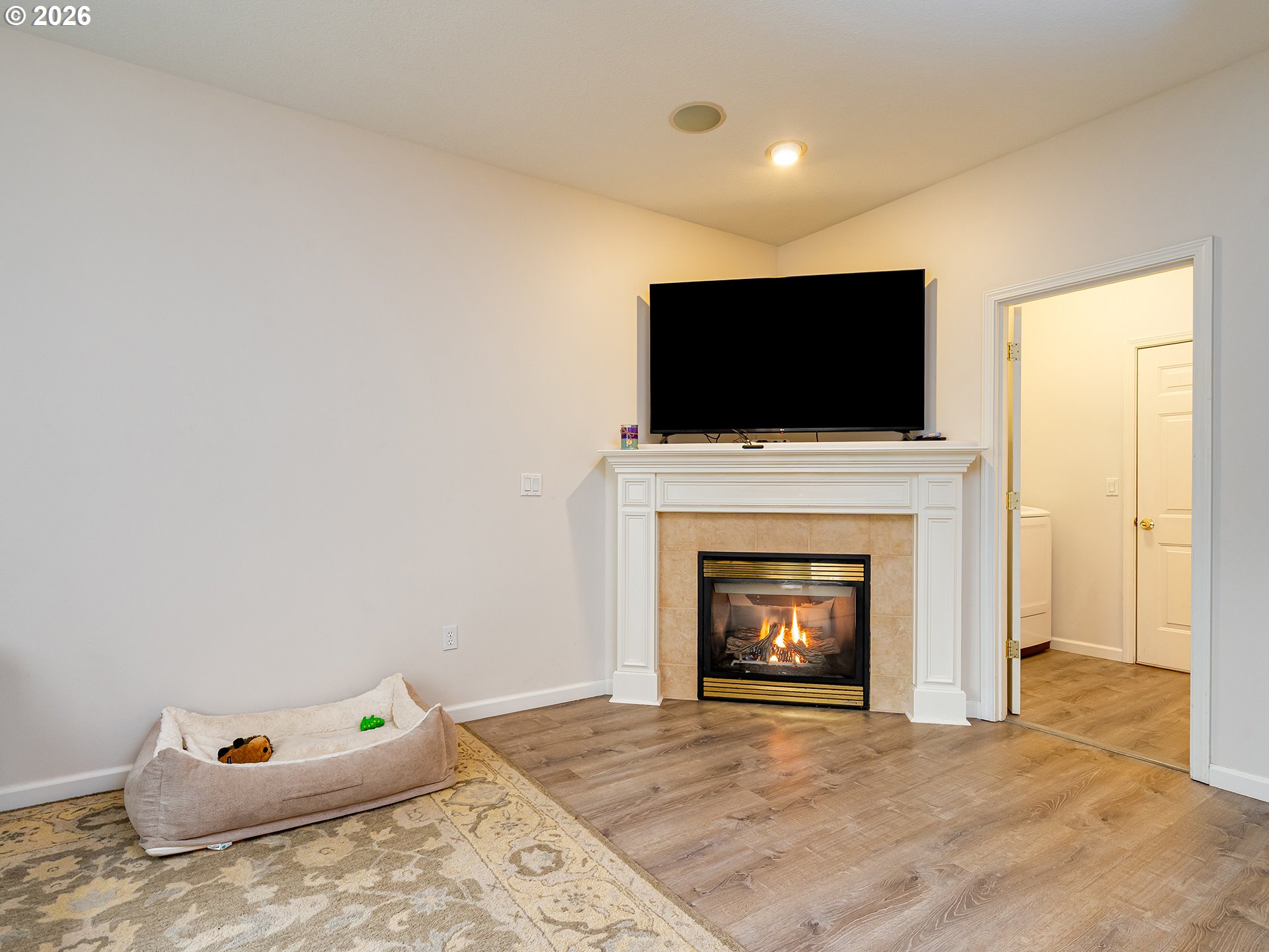 5615 NE 50TH PL