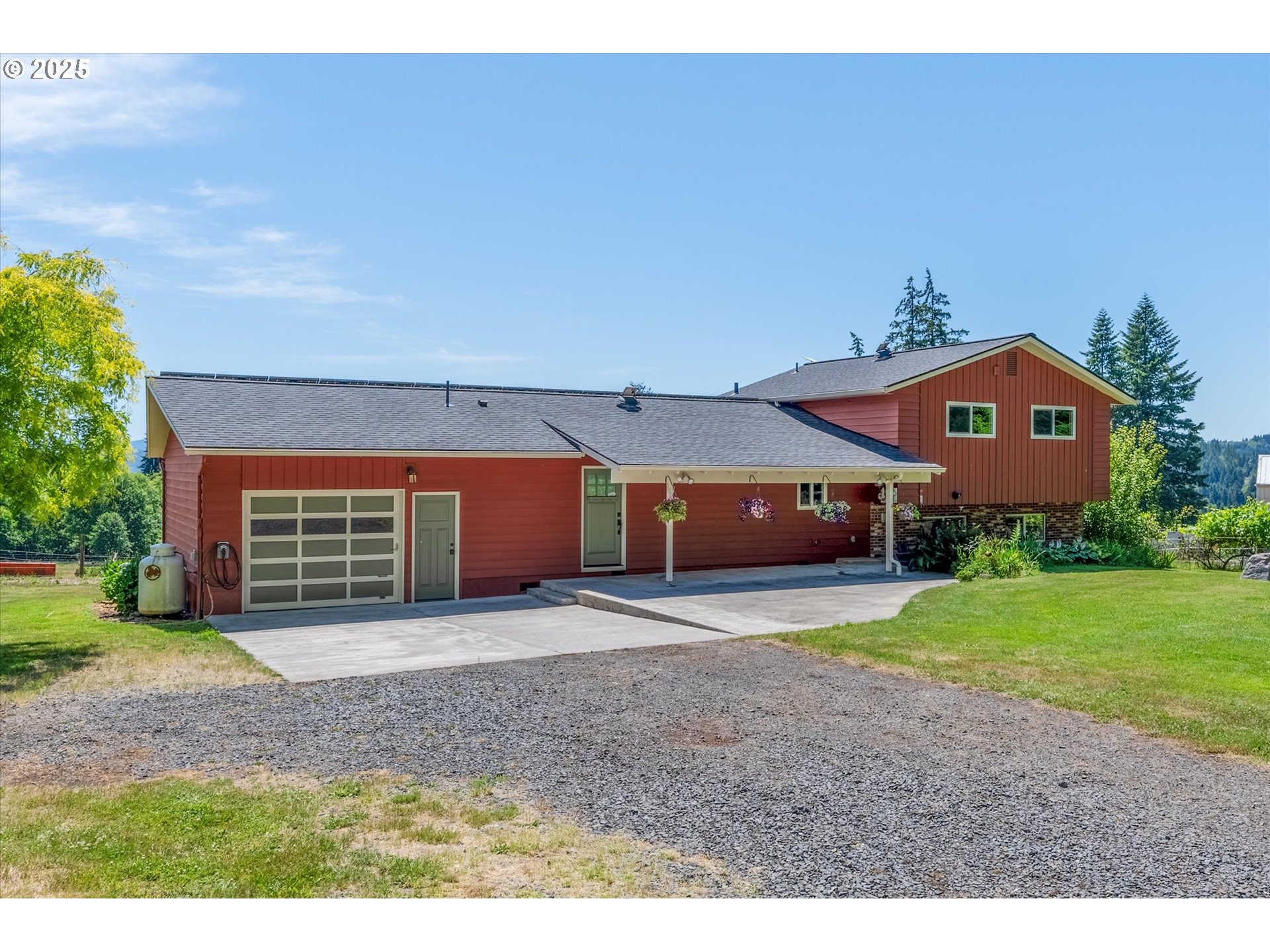231 ROBERTSON RD