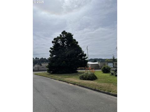 1 Juniper AVE Reedsport OR 97467