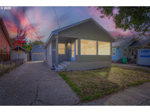 3126 SE 21ST AVE Portland OR 97202