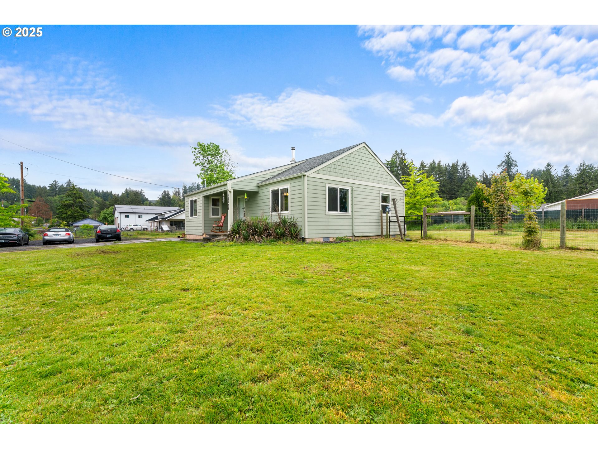 Listing image 2