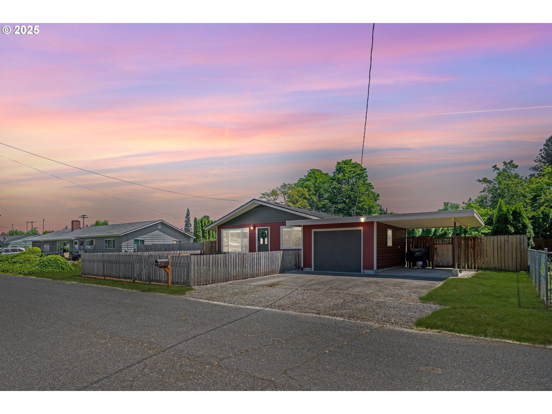 33218 SW DAY ST
