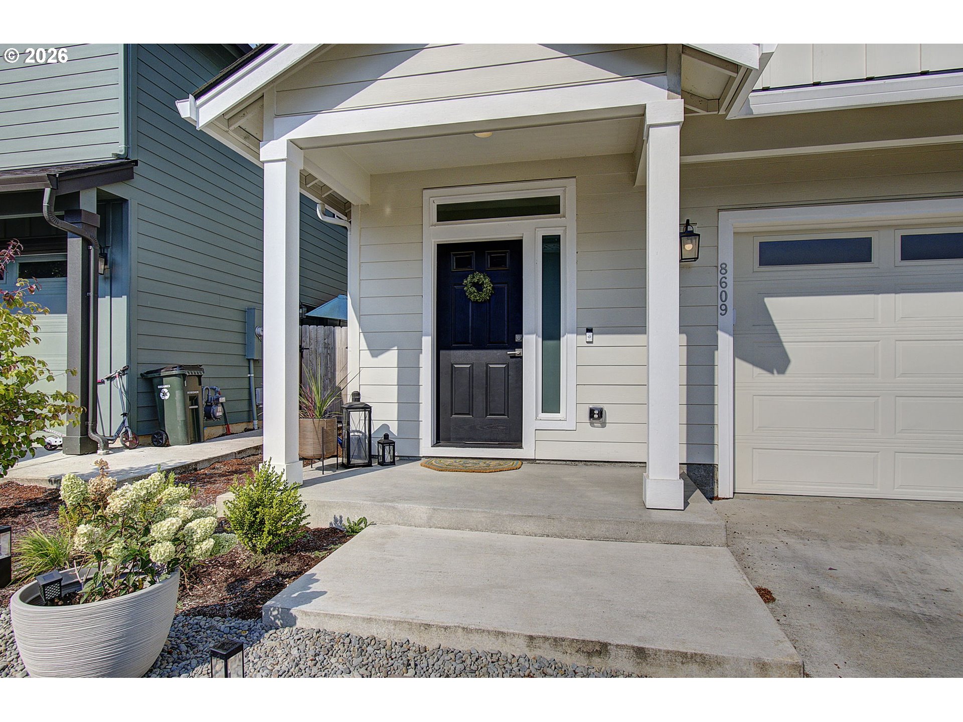 8609 NE 70TH CIR