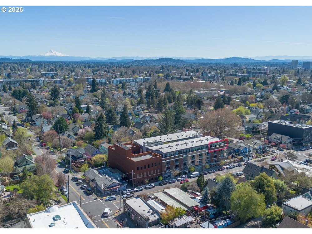 4216 N MISSISSIPPI AVE 407