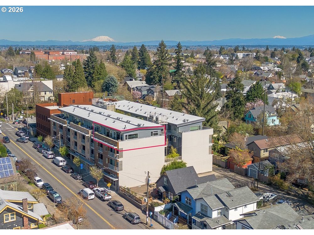 4216 N MISSISSIPPI AVE 407