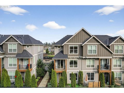 464 NE 3RD AVE Canby OR 97013