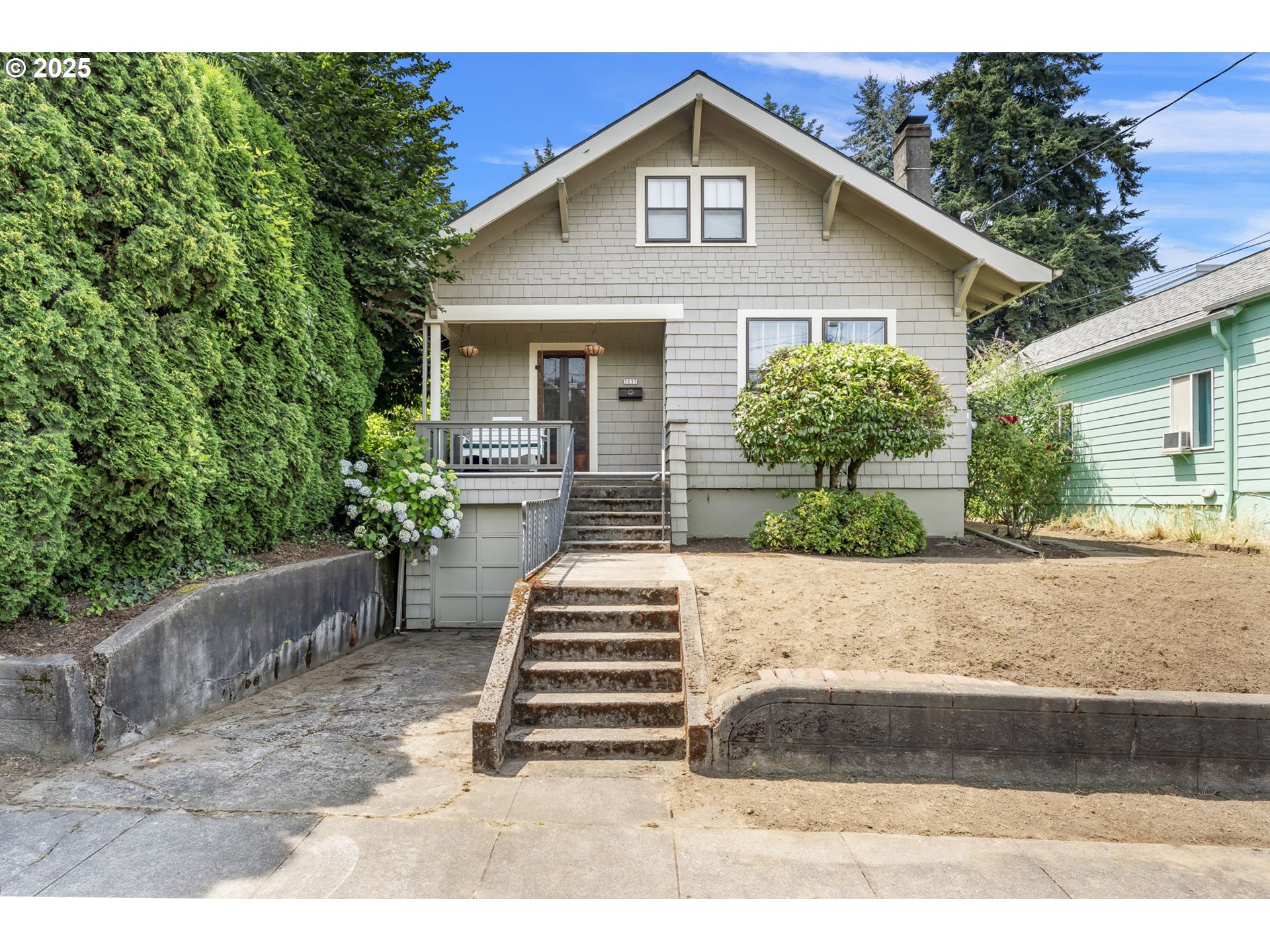3035 SE 9TH AVE